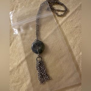 Long necklace-fashion jewelry